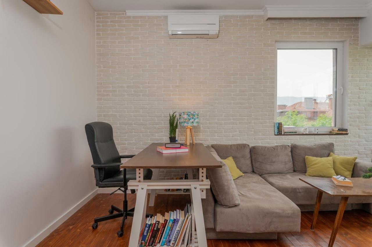 Flamingo Flat /two-bedroom With Balcony\ Апартамент София